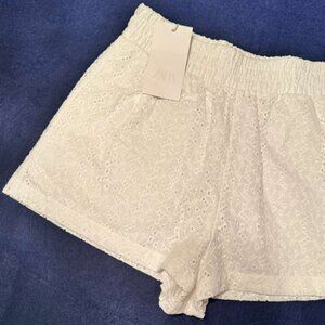 Zara Women's White Eyelet Shorts Size S New Cotton NWT